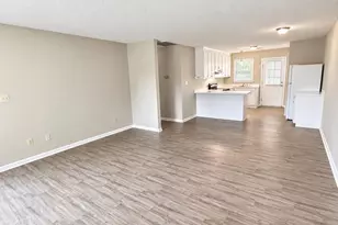6615 Cottonwood Dr, Grifton, NC 28530 - Photo 2