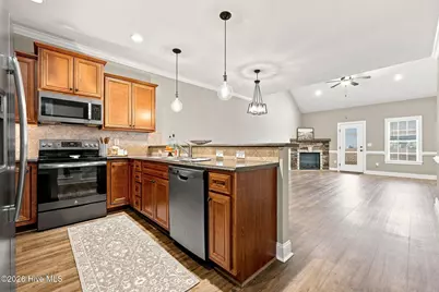 1701 Cambria Drive #B, Greenville, NC 27858 - Photo 6