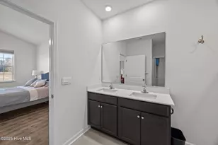 4449 Marthas Vlg Ln, Ayden, NC 28513 - Photo 16