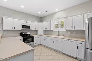 5017 Mako Dr, Wilmington, NC 28409 - Photo 6
