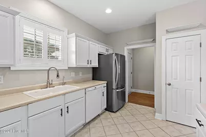 5017 Mako Drive, Wilmington, NC 28409 - Photo 8