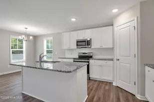 17 W Emily Gardens Dr, Selma, NC 27576 - Photo 14