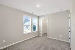 17 W Emily Gardens Dr, Selma, NC 27576 - Photo 34