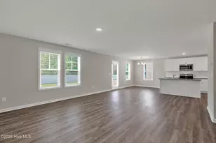17 W Emily Gardens Dr, Selma, NC 27576 - Photo 8