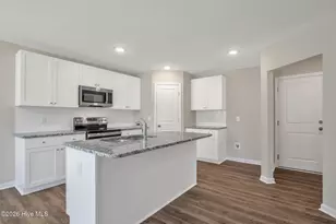 17 W Emily Gardens Dr, Selma, NC 27576 - Photo 12