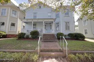 427 E Main St, Washington, NC 27889 - Photo 1