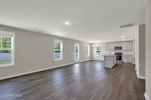 25 W Emily Gardens Dr, Selma, NC 27576 - Photo 8