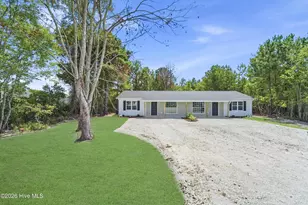 406 Foxtrace Ln, Hubert, NC 28539 - Photo 16