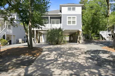 119 SW 12th Street, Oak Island, NC 28465 - Photo 2