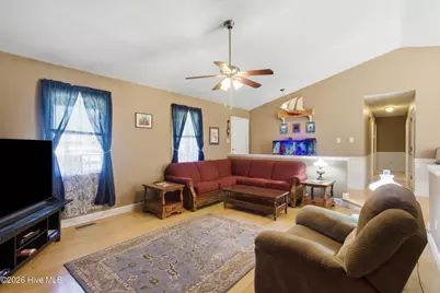 4909 Creekside Drive, New Bern, NC 28562 - Photo 10