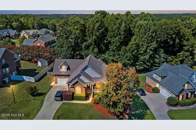 505 River Knoll Drive, Clayton, NC 27527 - Photo 2
