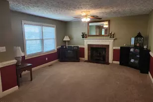 411 Main St, Newton Grove, NC 28366 - Photo 12