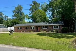 402 Chadwick Ave, Havelock, NC 28532 - Photo 2