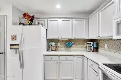 106 Lighthouse Drive, Carolina Beach, NC 28428 - Photo 10