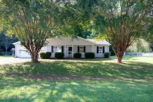 112 Stoney Creek Dr, Jacksonville, NC 28540 - Photo 1