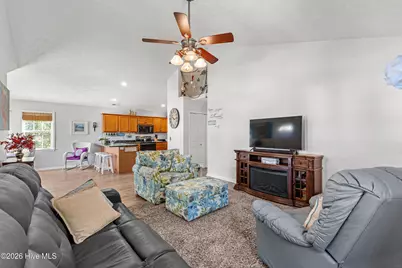 401 Donzi Court, Carolina Beach, NC 28428 - Photo 8