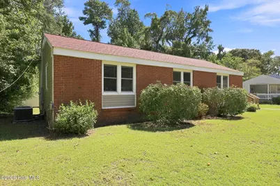 412 Houston Road, Jacksonville, NC 28540 - Photo 2