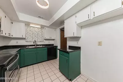 506 Sarah Court, Jacksonville, NC 28540 - Photo 16