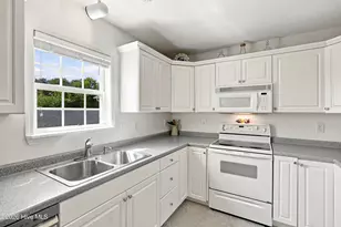 303 E Oak Island Dr, Oak Island, NC 28465 - Photo 16