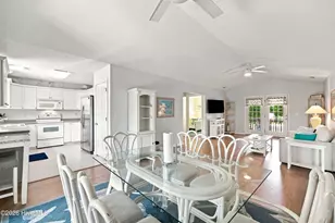 303 E Oak Island Dr, Oak Island, NC 28465 - Photo 8