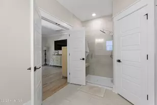 2520 Lakeside Cir, Wilmington, NC 28401 - Photo 32