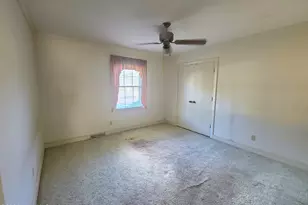 2904 Graham Dr, Kinston, NC 28504 - Photo 20