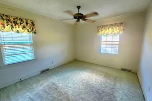 2904 Graham Dr, Kinston, NC 28504 - Photo 18