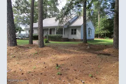 505 N East Street, Roseboro, NC 28382 - Photo 2