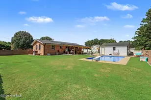 200 Paceville Rd, Selma, NC 27576 - Photo 18