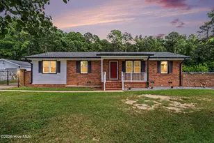 200 Paceville Rd, Selma, NC 27576 - Photo 1