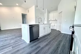107 Blanche St, Chadbourn, NC 28431 - Photo 6