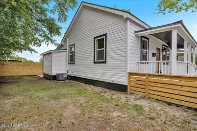 1109 Dock Street, Wilmington, NC 28401 - Photo 24