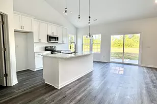 304 Miller St, Chadbourn, NC 28431 - Photo 10