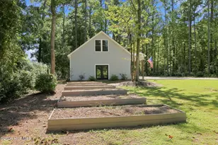 194 Steep Hill Dr, Swansboro, NC 28584 - Photo 38