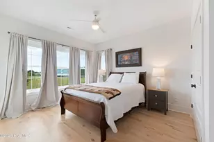 855 Cannonsgate Dr, Newport, NC 28570 - Photo 16