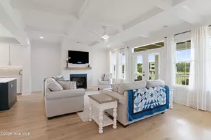 855 Cannonsgate Dr, Newport, NC 28570 - Photo 4