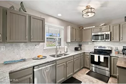 321 NE 60th Street, Oak Island, NC 28465 - Photo 24