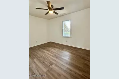 2724 S 17th Street #Apt A, Wilmington, NC 28412 - Photo 6