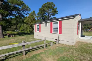 3308 King Charles Rd, Fayetteville, NC 28306 - Photo 8