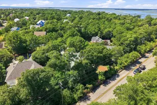 9808 Outrigger Ct, Emerald Isle, NC 28594 - Photo 6