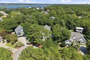 9808 Outrigger Ct, Emerald Isle, NC 28594 - Photo 4