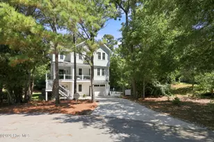 9808 Outrigger Ct, Emerald Isle, NC 28594 - Photo 2