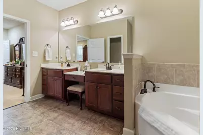 16 Craven Drive, Lumberton, NC 28358 - Photo 18