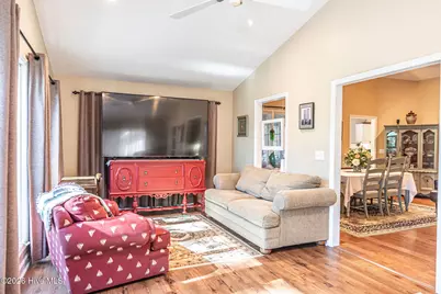 19 Highland Drive, Whispering Pines, NC 28327 - Photo 10