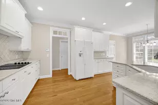 4920 Nicholas Creek Cir, Wilmington, NC 28409 - Photo 12