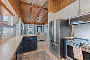 318 NE 58th St, Oak Island, NC 28465 - Photo 20