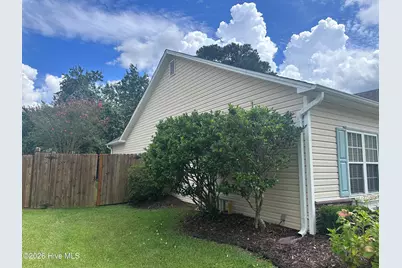 1014 Winterberry Circle, Leland, NC 28451 - Photo 6