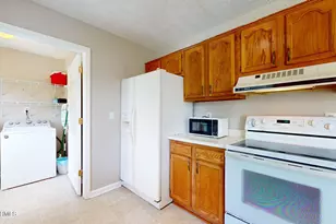 177 Avis Dr, Newport, NC 28570 - Photo 16