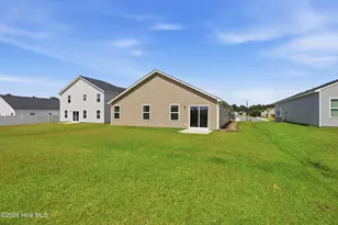 169 N Squires Ln, Richlands, NC 28574 - Photo 40
