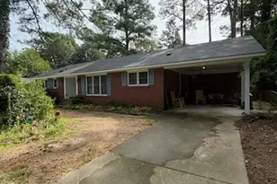 502 Lafayette St, Clinton, NC 28328 - Photo 2